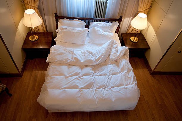 What Sizes of Beds Are Typically Used in Hotels