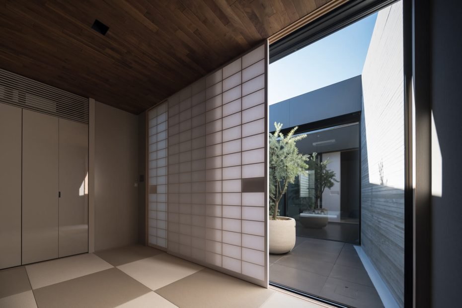 Japanese modern villa (34)