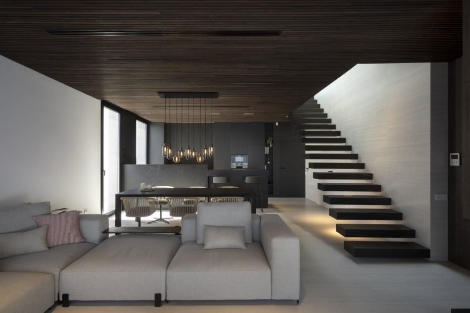 Spanish villa residence (8)