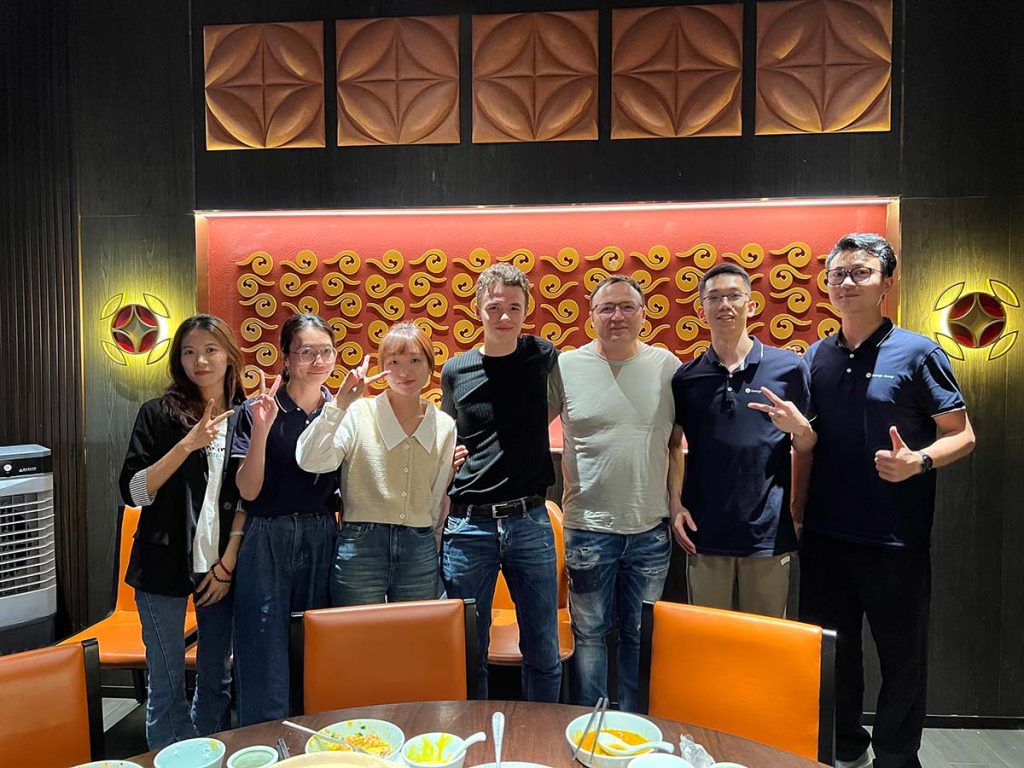 Experience local food in Foshan