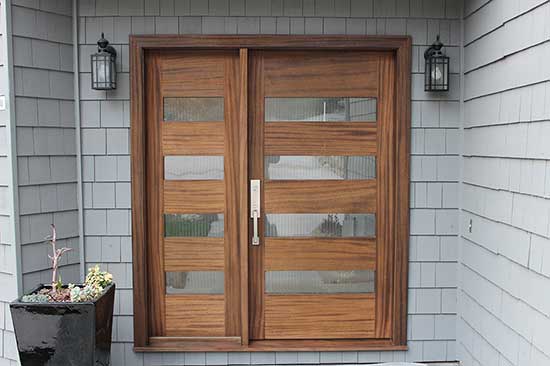 Light Contemporary Style Wood Door