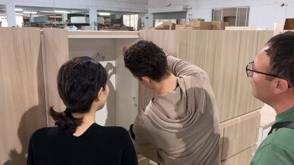 Visiting the cabinet factory
