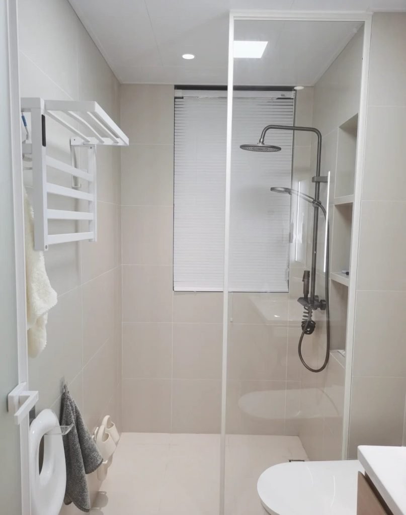 glass shower door