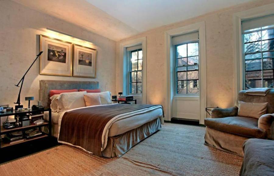 Plush Carpets in Breakfast at Tiffany's