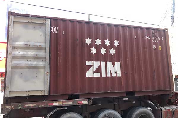 Furniture shipment