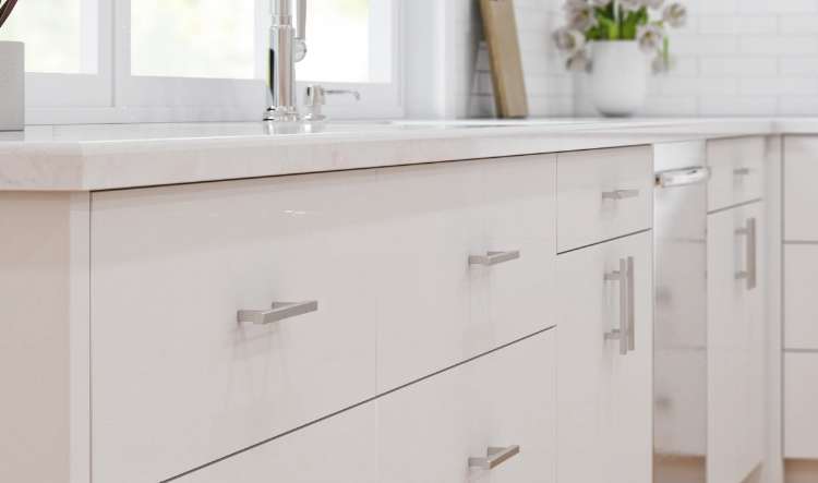Modern Metal Handles and Pulls