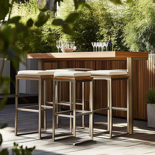 Outdoor Bar Stools